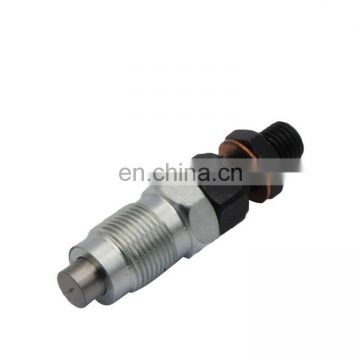 Fuel Injector 16001-53900 for Engine D902 B7300HSD B7400HSD B7410D Z482