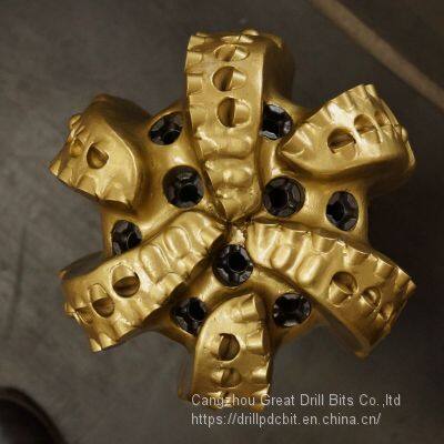 Matrix body PDC bit-8 1-2 GMD1306UR