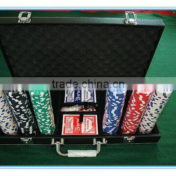 Beautiful and cheap poker chip set