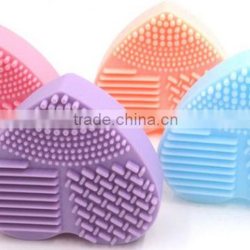 Hot style silicone heart-shaped wash eggs Makeup brush cleaning tools Factory direct sale price