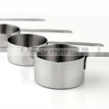 STAINLESS STEEL MEASURING CUP SET