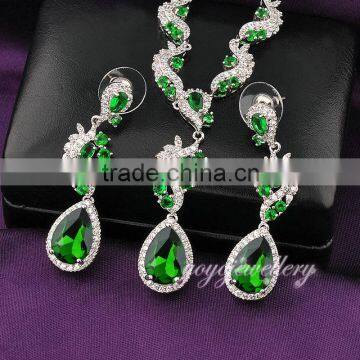 Party wear jewelry 18k gold plated green stone set for women