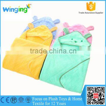 Alibaba Customized 100% cotton embroidery baby towel with hooded