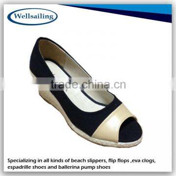 Latest Hot Selling bulk wholesale canvas shoes