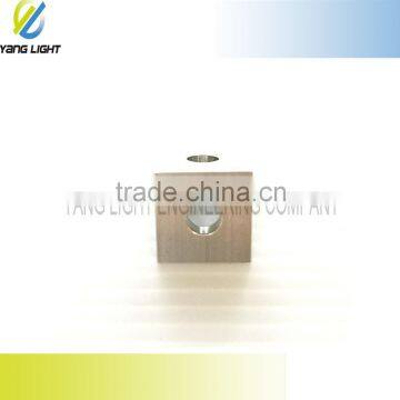 Made in Taiwan Aluminium CNC triangle mouldules corner connector angle corner connector