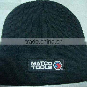 100% acrylic embroidery & woven patch knitted hat