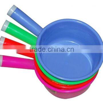 Plastic Water Scoop