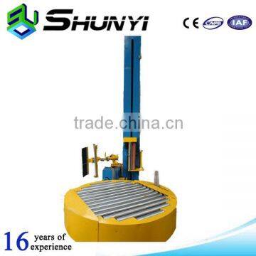 Plastic pallet bundling machine for transportation