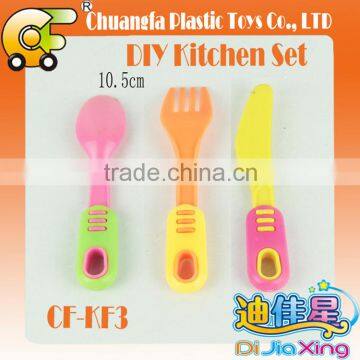 China plastic toys mini kitchen toys mini toys plastic knives & forks