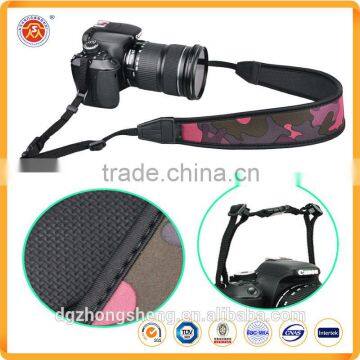 Camera neck strap with quick release buckle