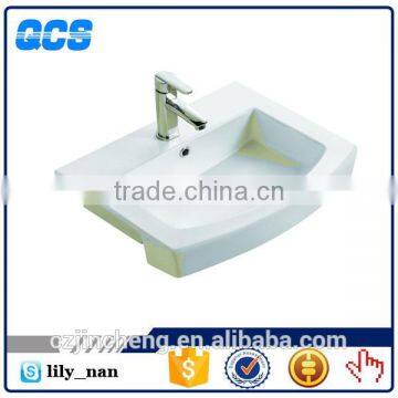 New design Floor mounted gravity bathroom ceramic WC