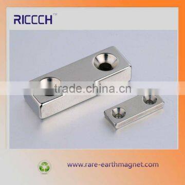 Sintered NdFeB magnet