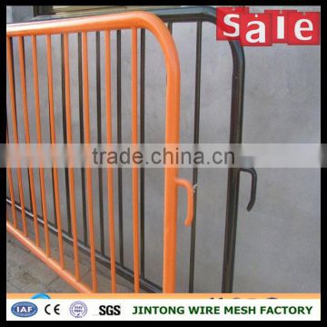 metal pedestrian traffic control barriers,orange crowd control fencing