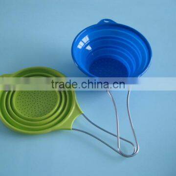 Silicone Collapsible Colander With Stainess Steel Handle photo-3