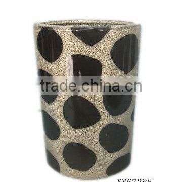 Decorative ceramic cylinder vase