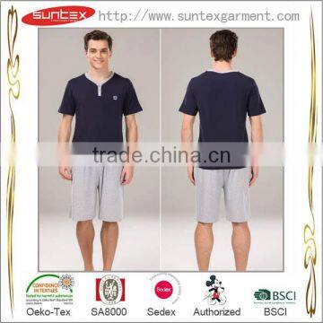 Men's short comfortable pajamas with pocket