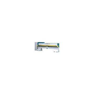 Hydraulic veneer cutting machine