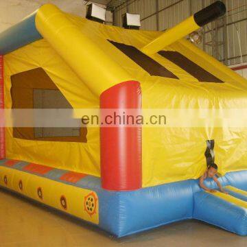 2013 tank style cheap inflatable bouncers for sale