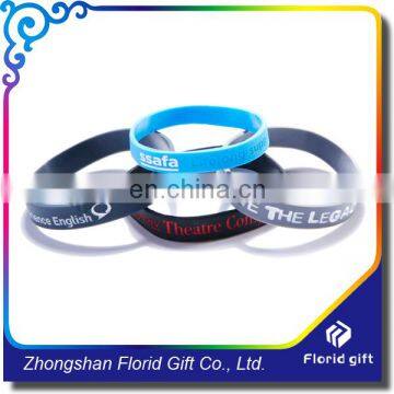 High Quality 2017 Branding Deboss Cheapest Silicone Bracelets photo-4