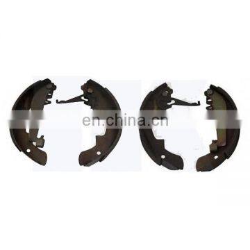 4238.35 brake shoes for Peugeot 305