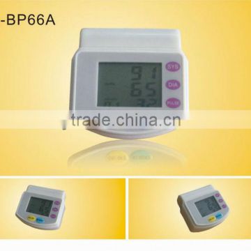 Full automatic electric Wrist Blood Pressure meter/sensor/tester for home use EA-BP66Awith heart rate,CE,ISO13485,FDA,ROHS