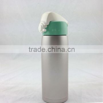 Stainless steel vacuum flask with strainer 450ML