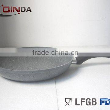 Latest products stone coated forged frying pan with induction bottom