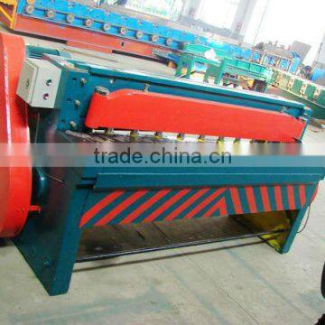 Electric colored steel tile shearing machinery