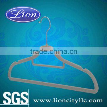 LEC-F5031 plastic trousers hanger with T-clips