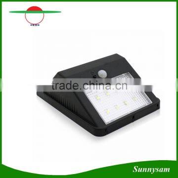 LED Outdoor Solar Sensor Wall Light with 8 LED Pure Light Control Solar Garden Light