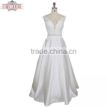Custom A Line Lace Appliques Wedding Dress photo-2