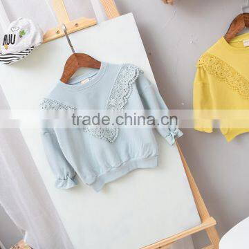 Sweet Style Solid Color Lace Stitching Wholesale Baby Girl Sweatshirt photo-3