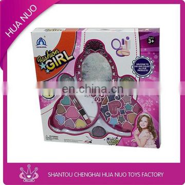 Wholesale cheap newest makeup toy