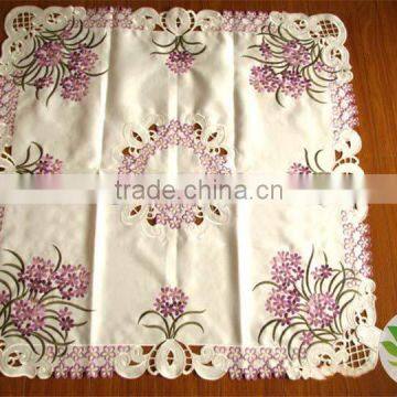 Fantastic Emroidery Table Cloth Satin Table Cloth Wholesale Tablecloth Wedding Tablecloth photo-4