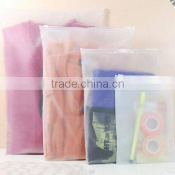 China logo printed plastic garment bag supplier