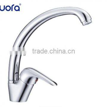 Luofa Chrome plated solid brass Kitchen sanitary faucet