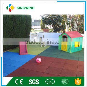 Easy and Low Maintenance Interlocking children soft rubber playground flooring