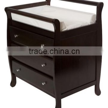 Baby sleigh changing table