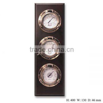 Nautical Porthole Weather Station