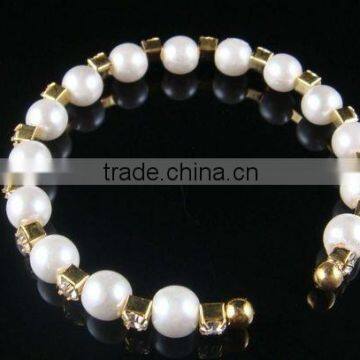 single row pearl and rhinestone bracelet