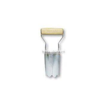 wooden handle Bulb Transplanter