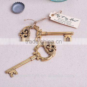 Wholesale wedding gift Love key opener wedding favor