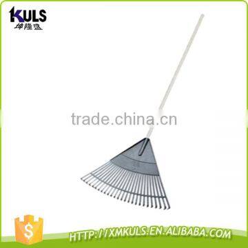 26T Plastic Pitchfork With Wooden Handle photo-2