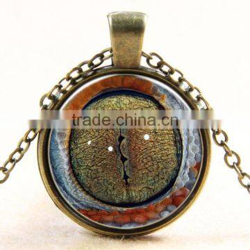 XP-TGN-HE-129 Wholesale Glass Cabochon Necklace In Alloy photo-2