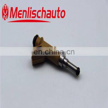 Automotive parts fuel injector Nozzle For Toyotas 23250-01010