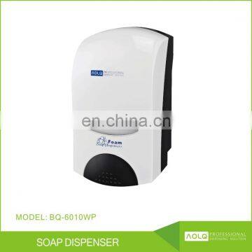 Big output volume foam valve soap dispenser with drip tray