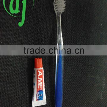 High Quality Wholesale Hotel disposable toothbrush /disposable tooth brush