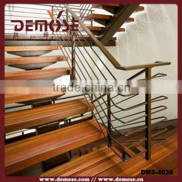 Luxurious Solid Wood Stair Armrest of Brass Wire Drawing