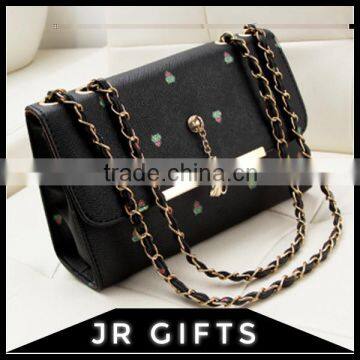 Modern Design Advanced White PU Bag With Buckle