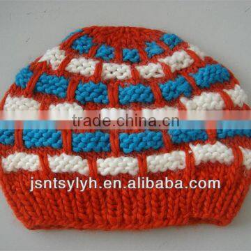 2014 newest wholesale knitted beanie